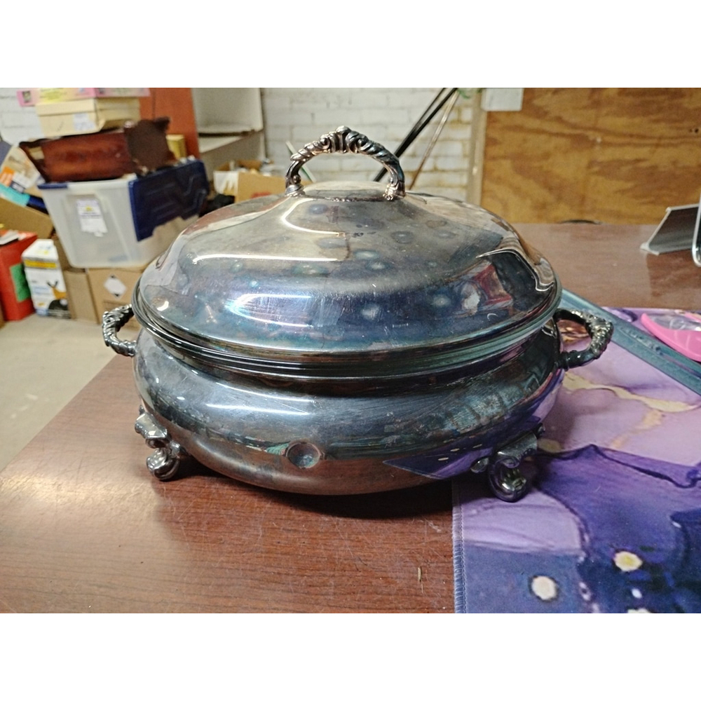 TOWLE, Silver Plate Round Covered Casserole, Footed